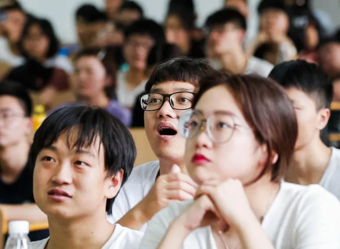 我们用PPT在金科院说了一场相声 PPT教程 我们用PPT在金科院说了一场相声