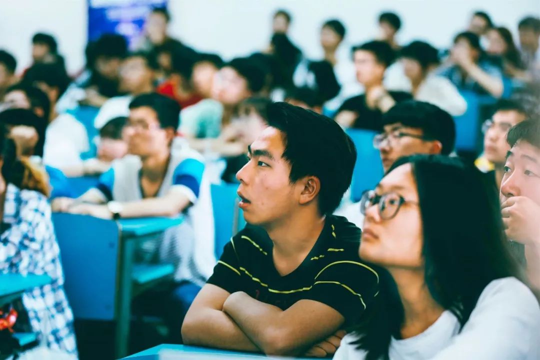 带着PPT走过江南大学和南京工程学院,最撩人的还是…… PPT教程 带着PPT走过江南大学和南京工程学院,最撩人的还是……