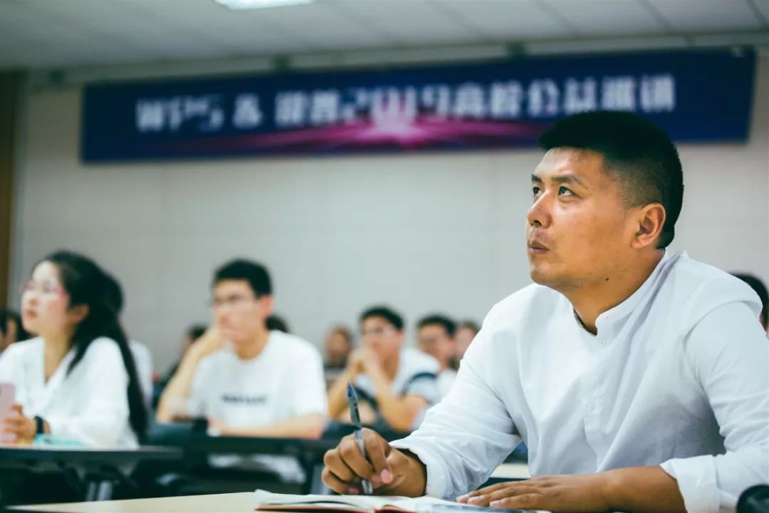 带着PPT走过江南大学和南京工程学院,最撩人的还是…… PPT教程 带着PPT走过江南大学和南京工程学院,最撩人的还是……